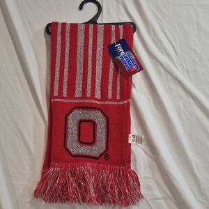 Forever Collectibles Red‎ and Gray Scarf